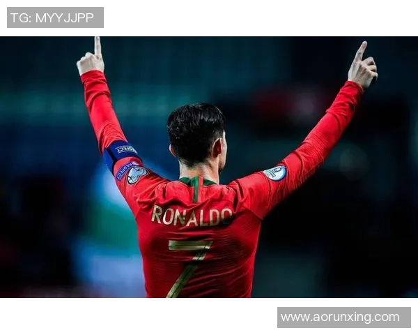 宿敌吐真言：梅西的“一人之力”，C罗的“无限可能”