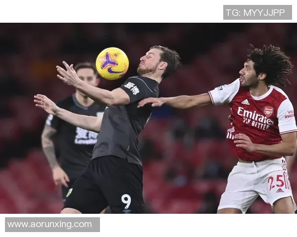 英超“鬼影”频现：乌龙球潮涌，谁才是最大“功臣”？